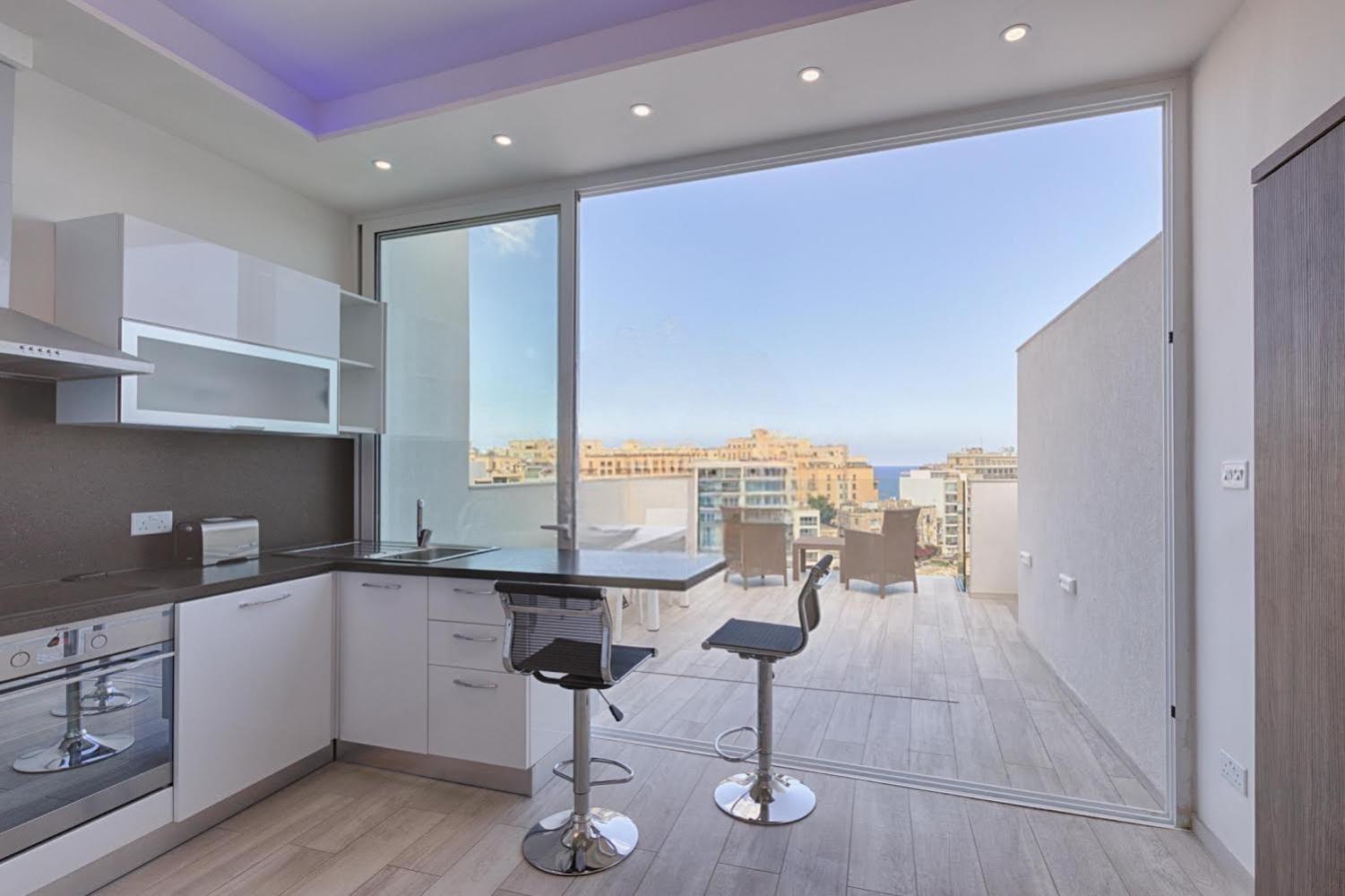 The Penthouse Apartment Saint Julian's Ngoại thất bức ảnh
