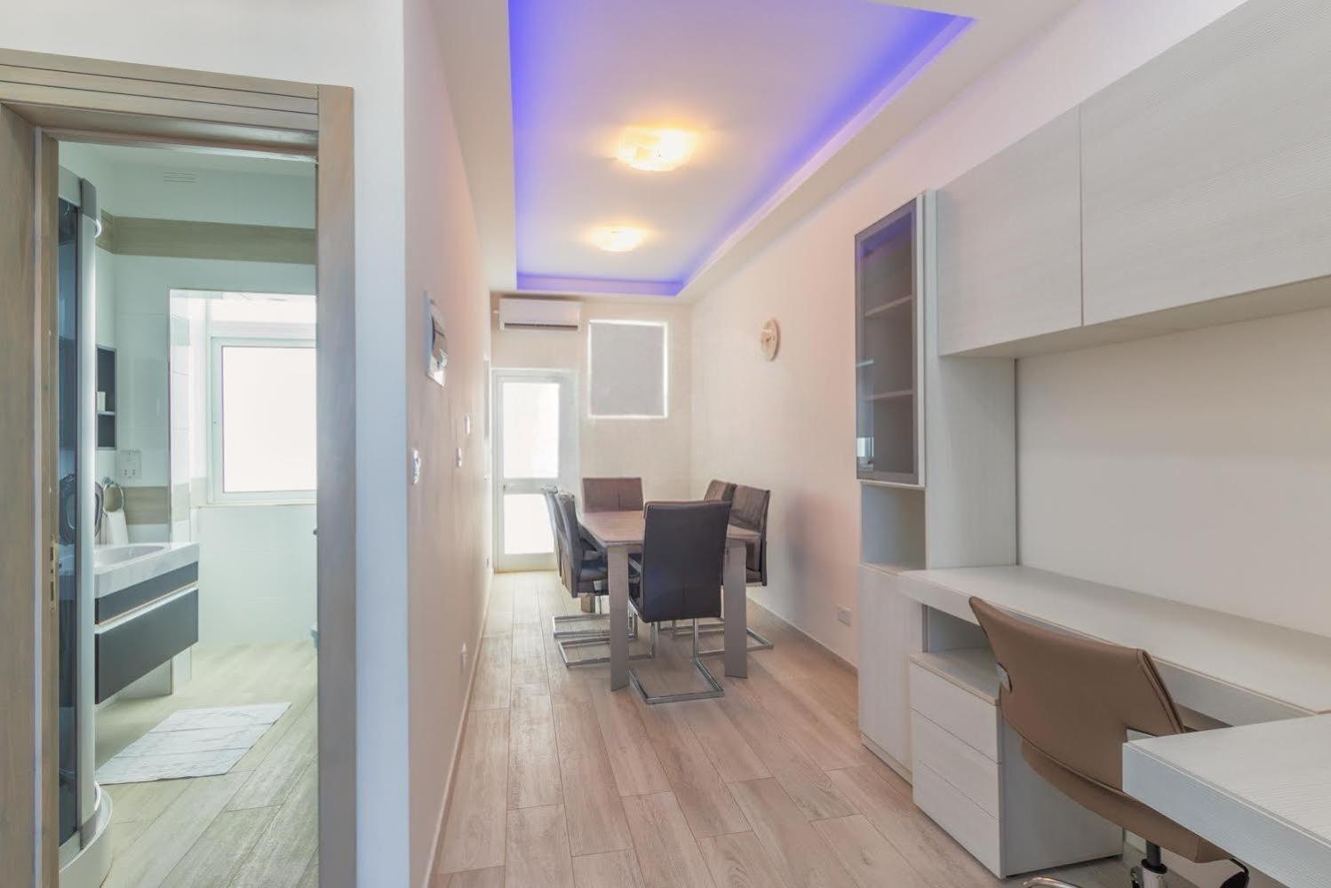 The Penthouse Apartment Saint Julian's Ngoại thất bức ảnh